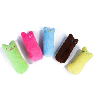 Juguete de peluche con hierba gatera