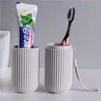 Estuche portátil para cepillo y pasta de dientes