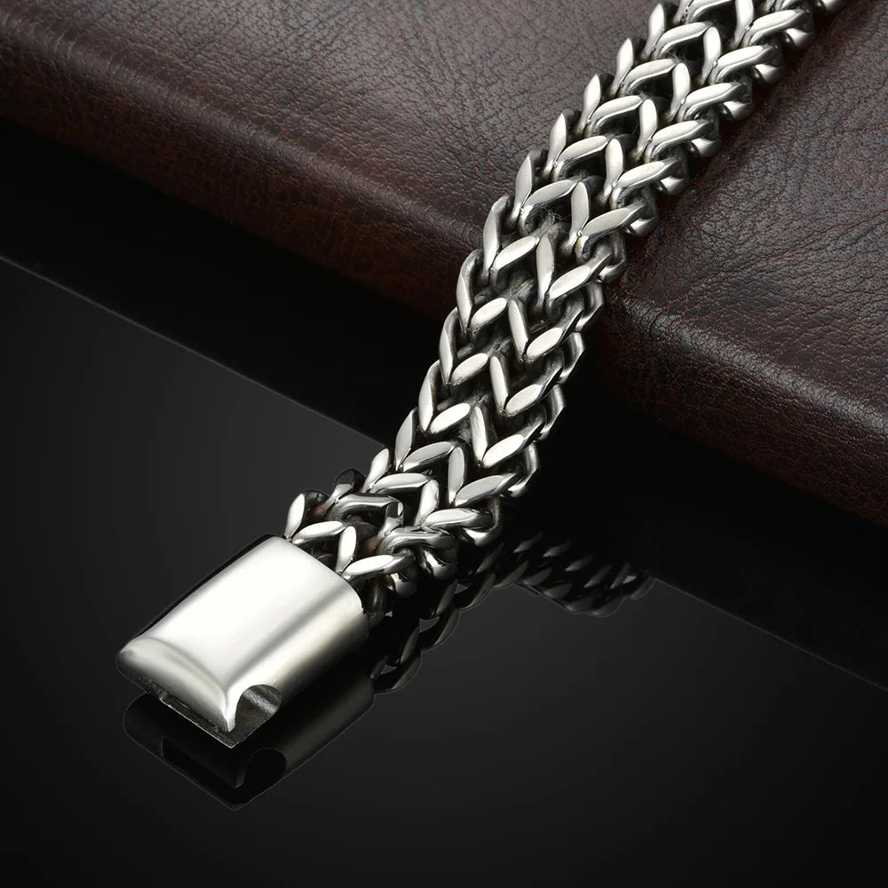 Pulsera trenzada de acero con cierre magnético
