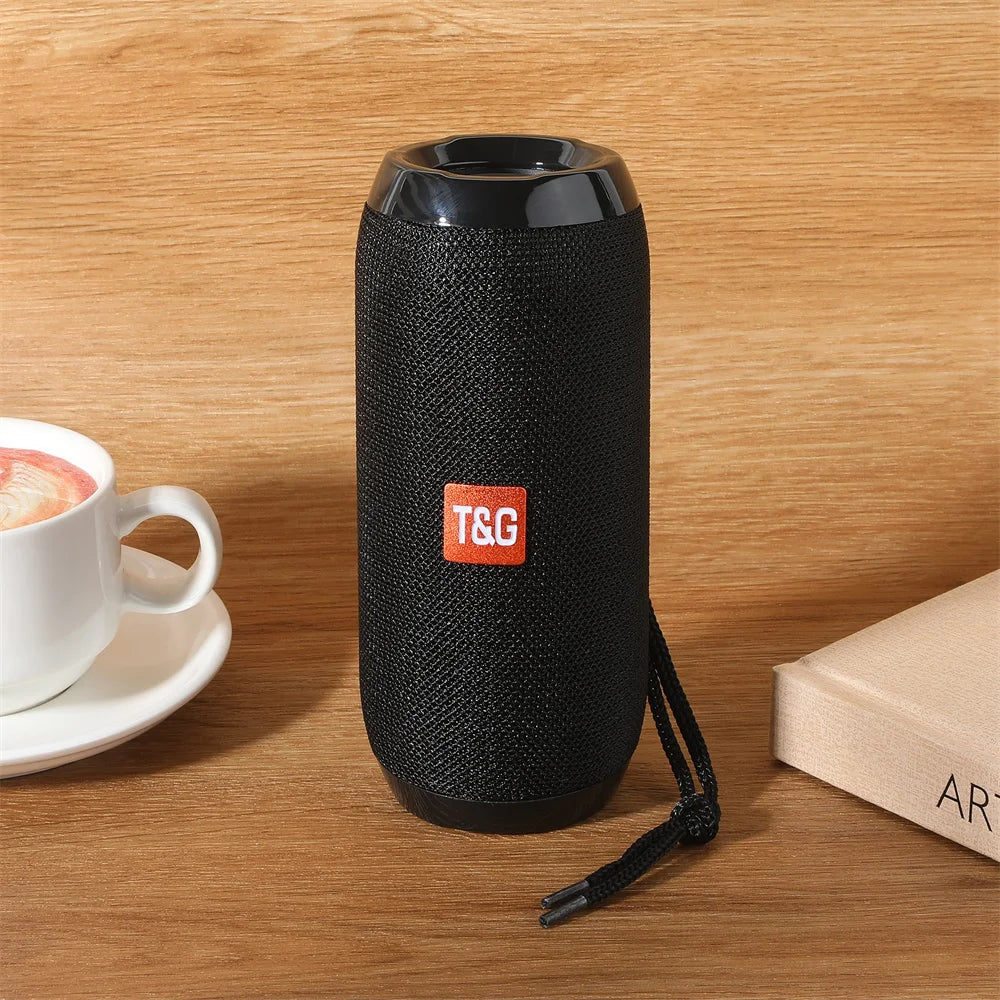 Altavoz Bluetooth portátil con radio FM