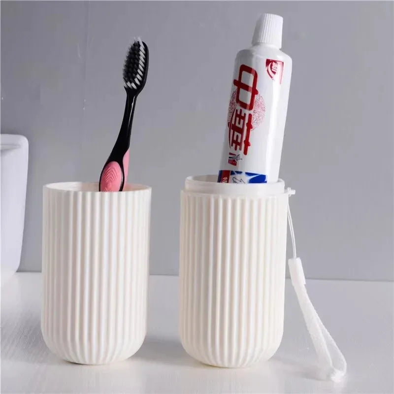 Estuche portátil para cepillo y pasta de dientes