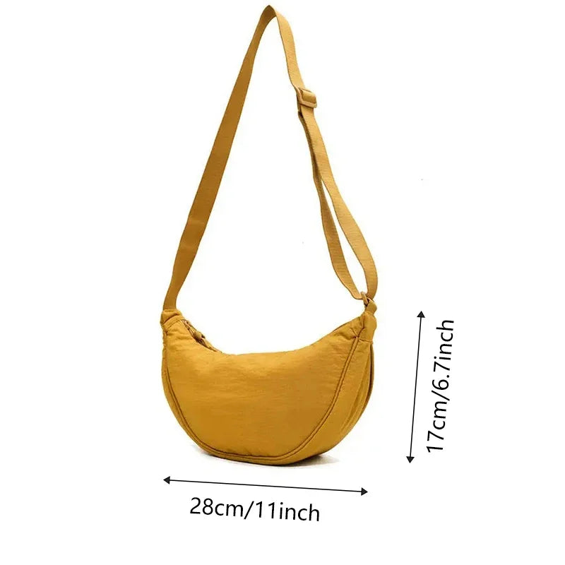 Riñonera de media luna unisex