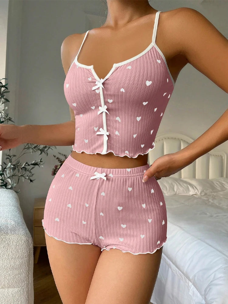 Conjunto de pijama de satén con estampado de corazones