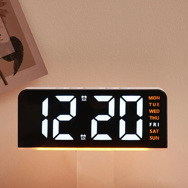 Despertador digital LED con luz ambiental, fecha y temperatura