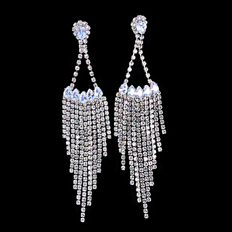 Pendientes largos de circonitas brillantes