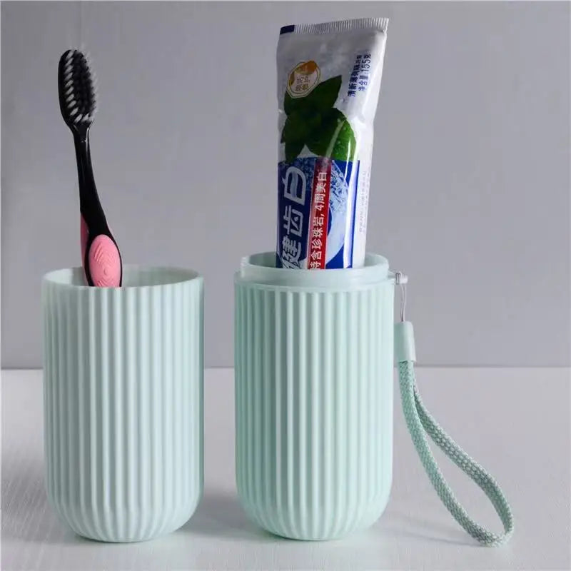 Estuche portátil para cepillo y pasta de dientes