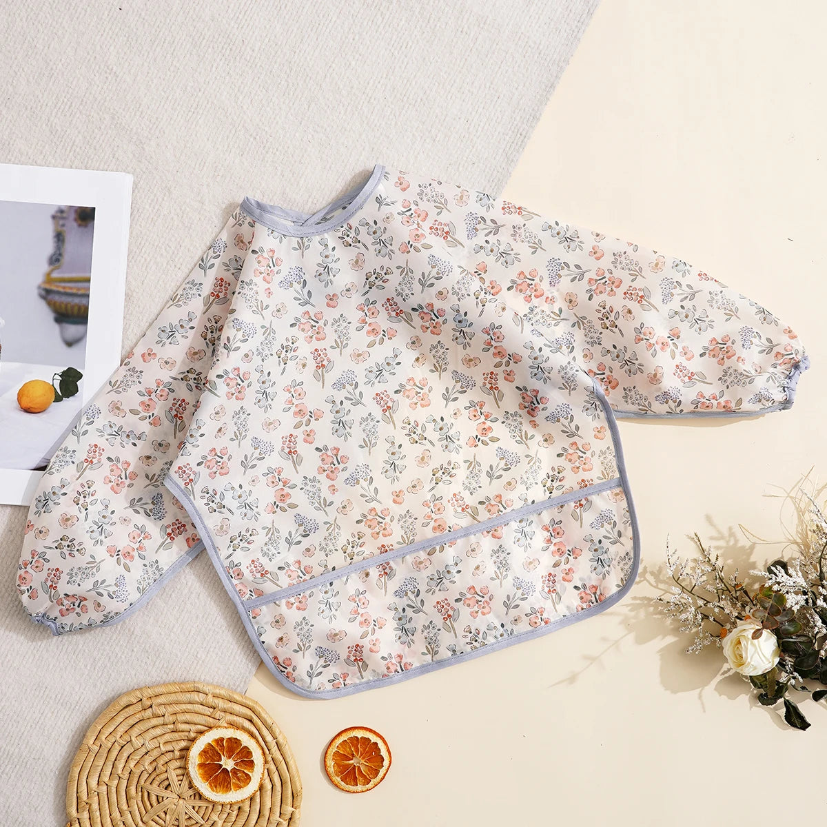 Babero de manga larga impermeable para bebé